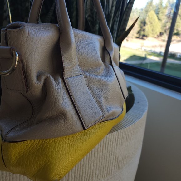 Kate Spade Southport Avenue Carmen Purse - Picture 6 of 8